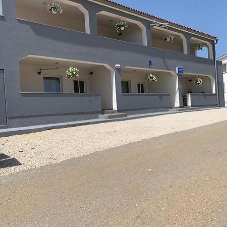 Apartmani Caganic Villa Bledi Вир Екстер'єр фото